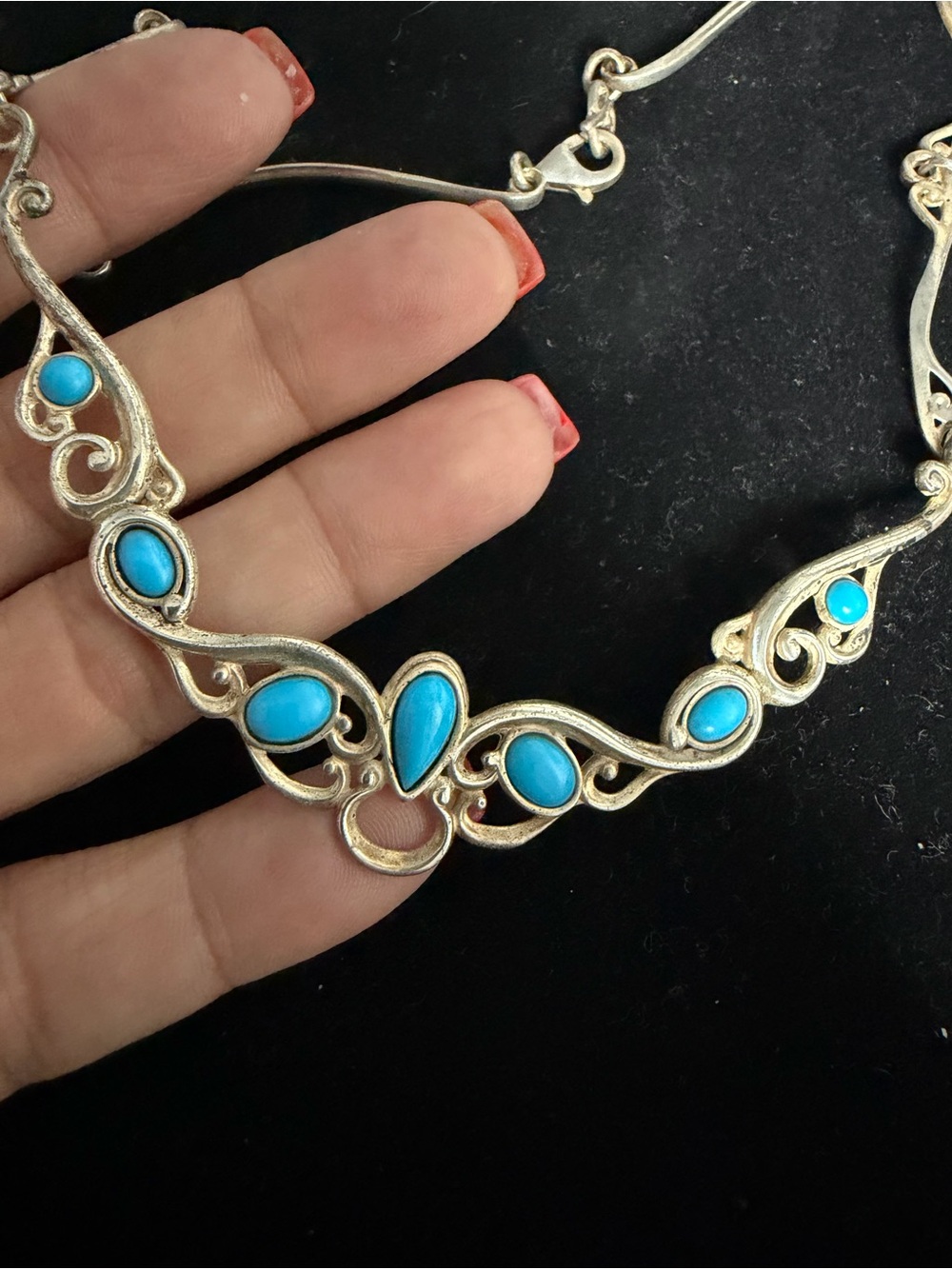 Carolyn Pollack Sterling silver vintage sleeping beauty turquoise necklace.